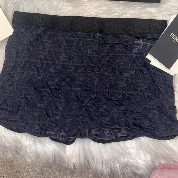 Black fendi two piece - Picture 3 of 10